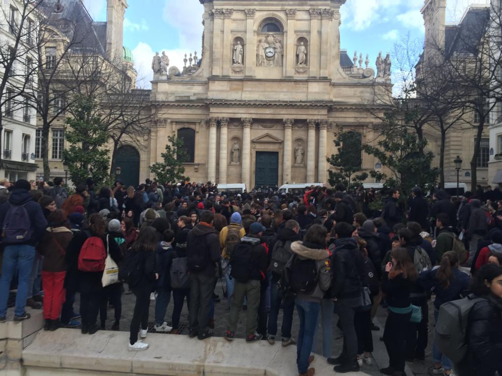 Manifestation parisienne du 1er février 2018 CC-BY-SA SNESUP-FSU